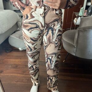 Stradivarius Cream and Brown Swirl Pants